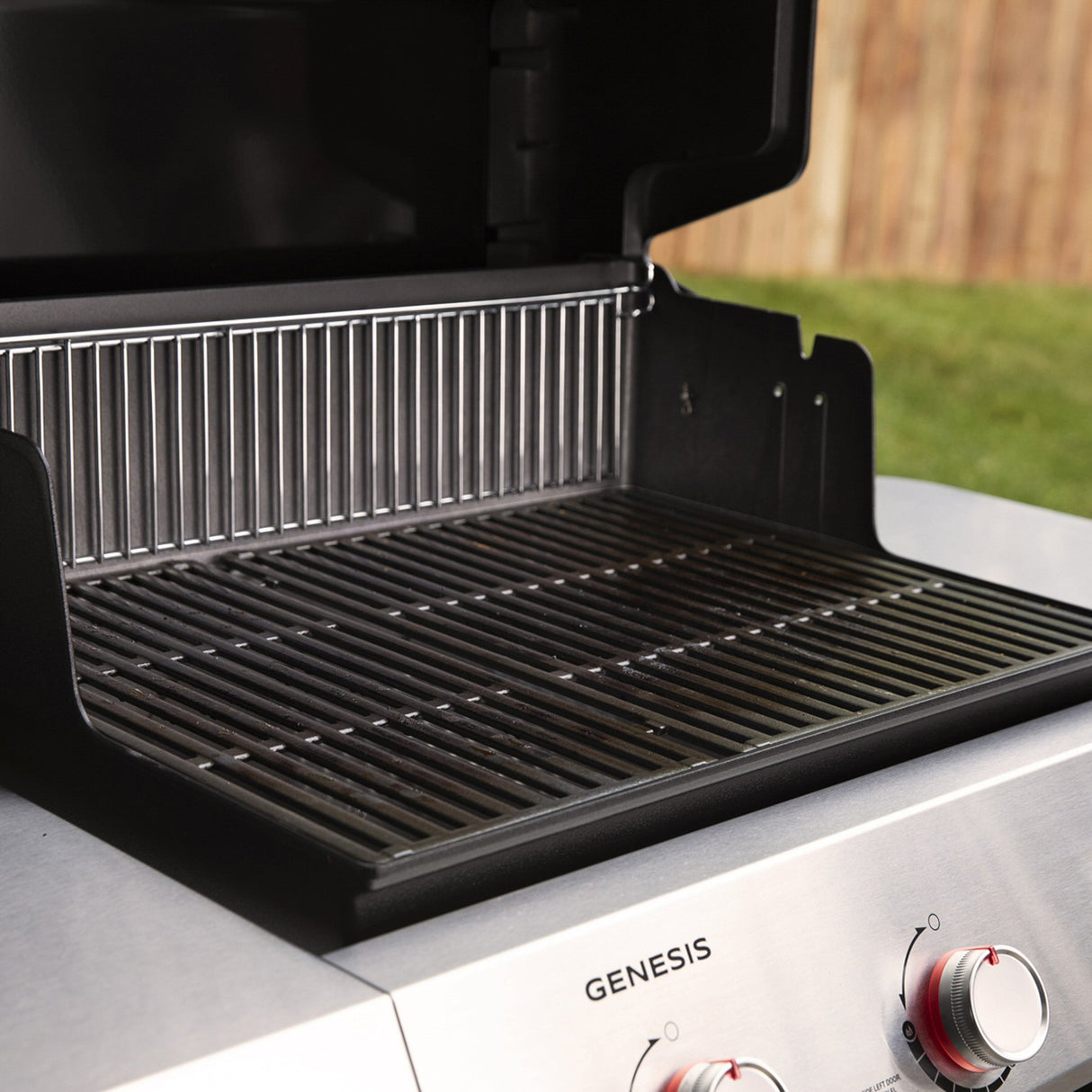 Weber Genesis E-315 Gas Barbecue - 1500387