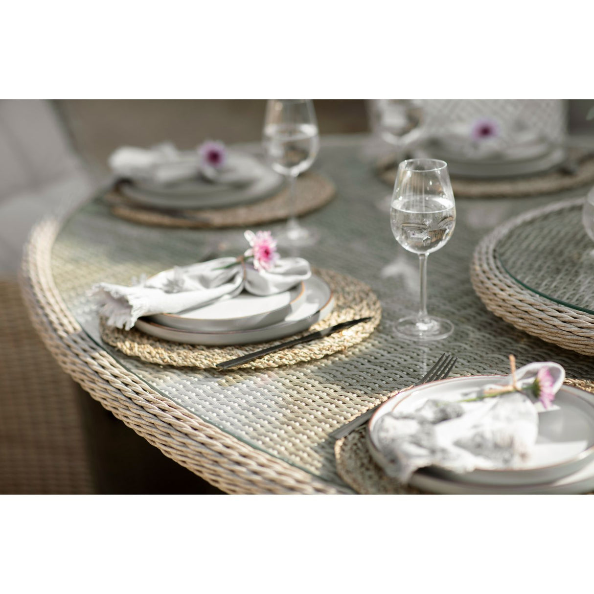 Bramblecrest Chedworth Sandstone Rattan 8 Seat Elliptical Dining Set