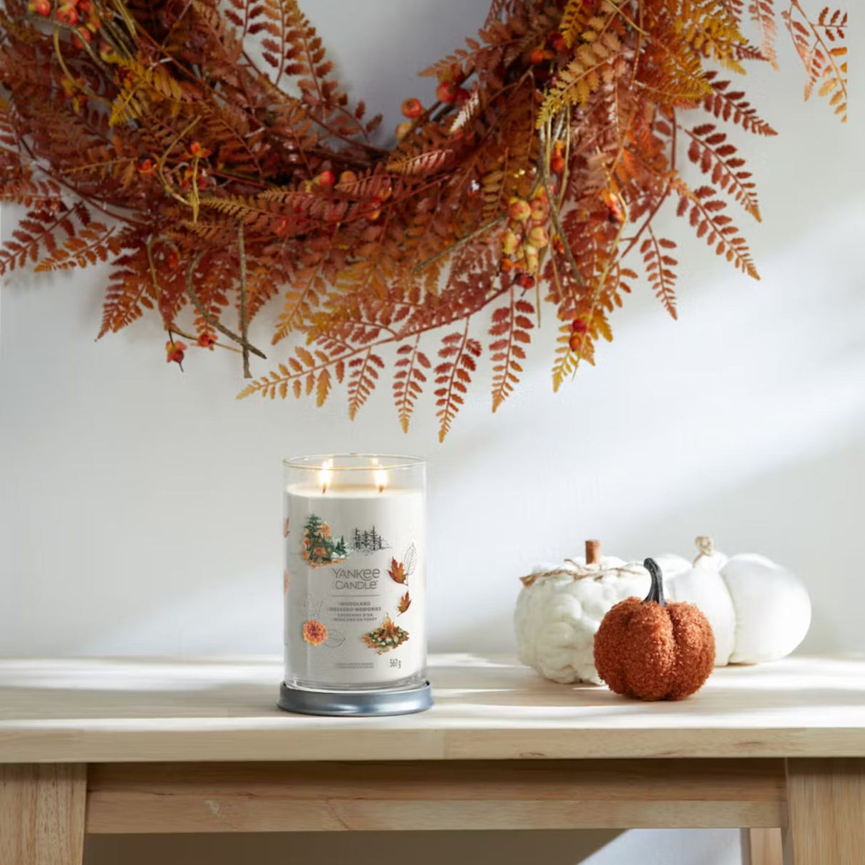 Yankee Candle 567g Woodland Weekend Memories Signature Large Tumbler Candle