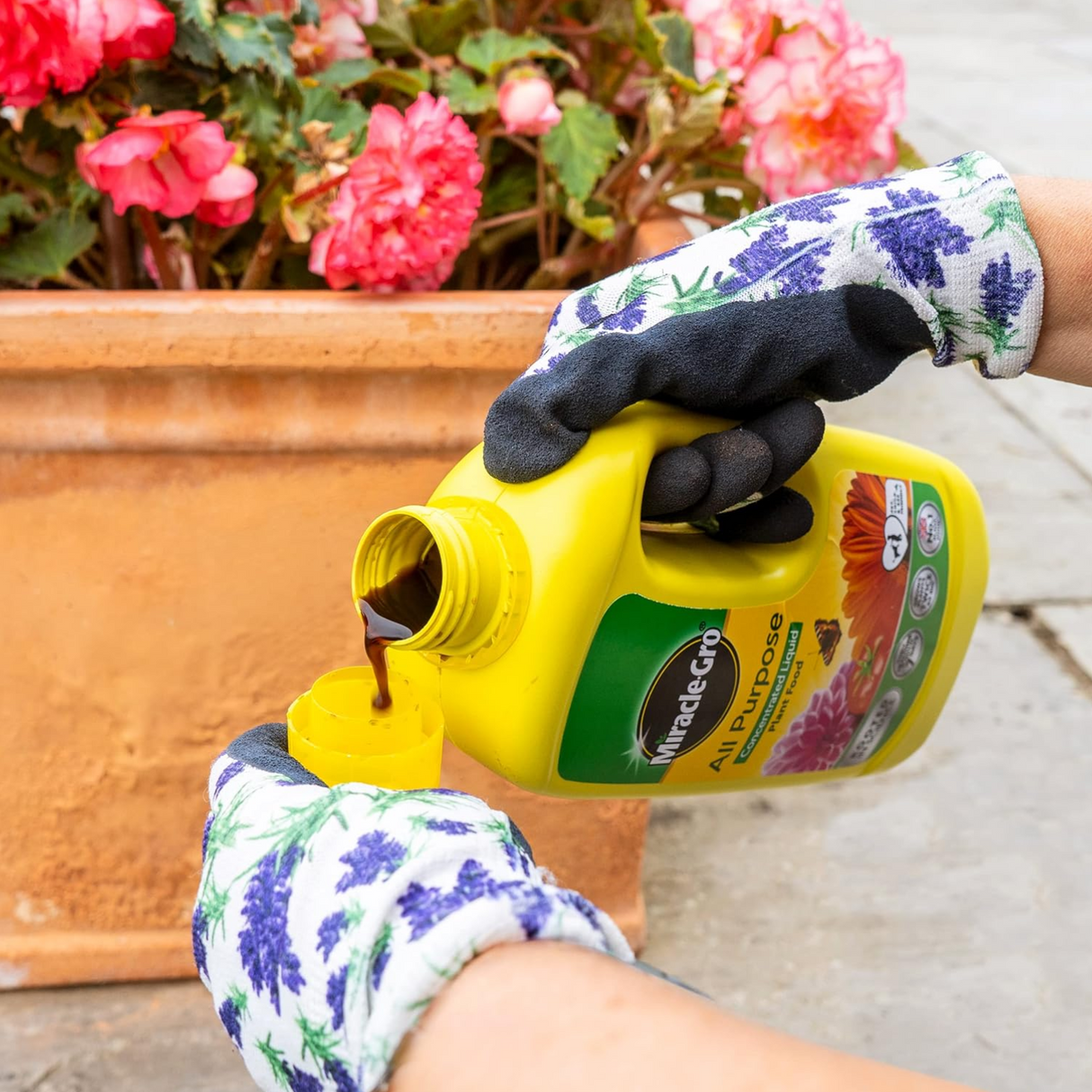 Miracle-Gro All Purpose Concentrated Liquid Plant Food 800ml