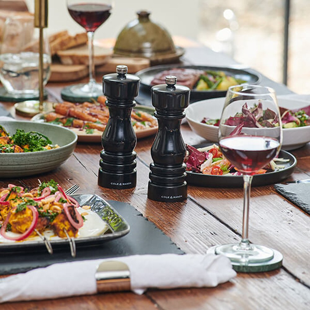 Cole & Mason 18cm Black Gloss London Pepper Mill