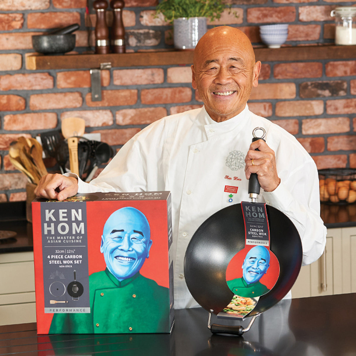 Ken Hom Excellence 31cm Non-Stick Carbon Steel Wok Set (Set of 4)