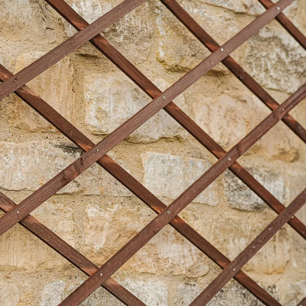 Gardman 1.8m x 0.9m Riveted Garden Trellis (Tan)