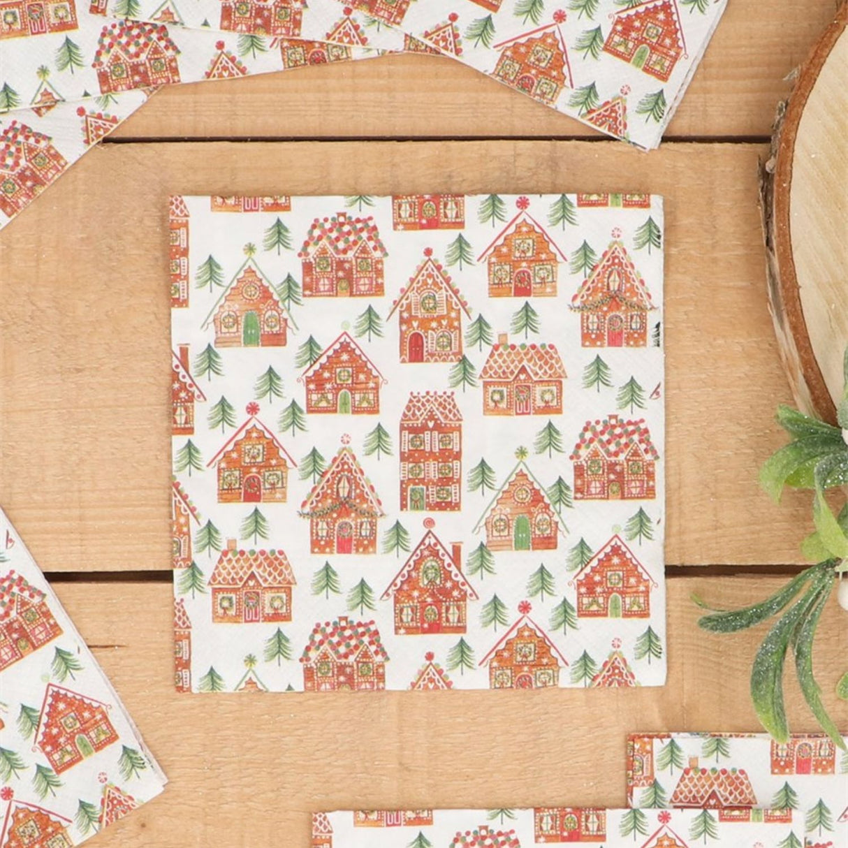 Gisela Graham Gingerbread House Paper Napkins (Pack of 20)