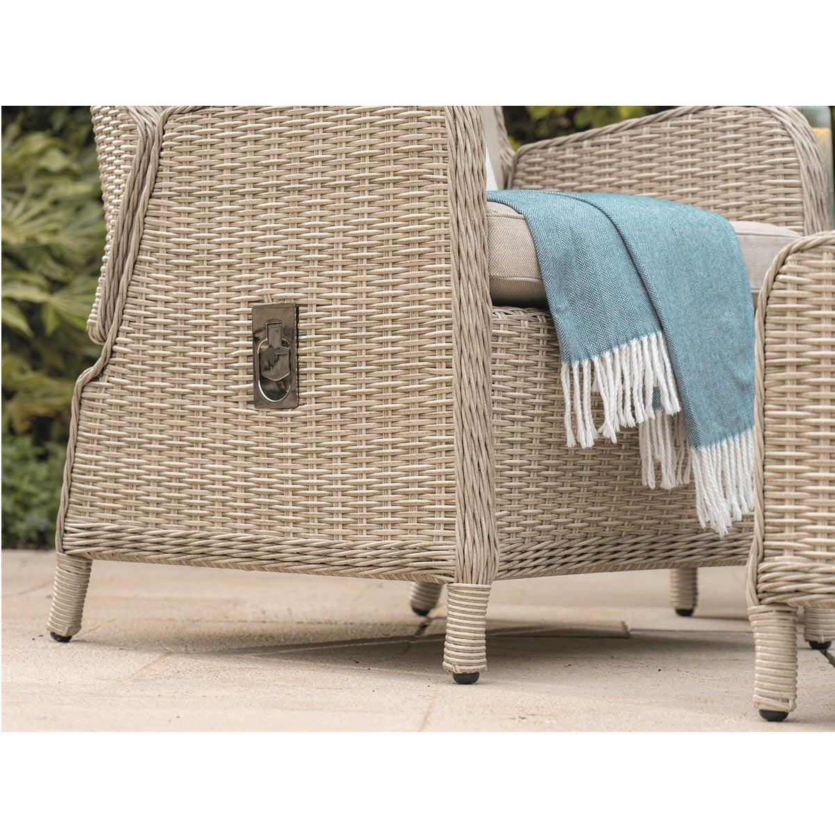 Bramblecrest Chedworth 2 Seater Deluxe Recliner Set Sandstone