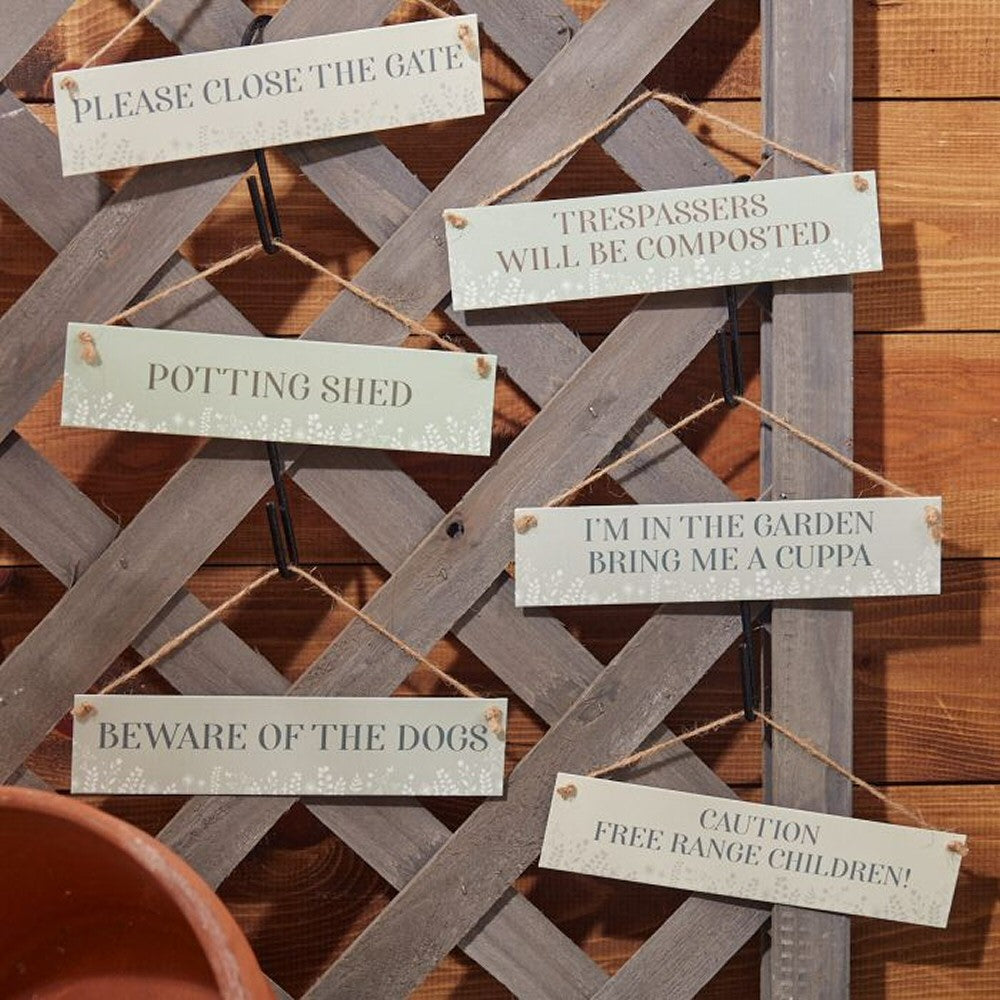 Richard Langs 17.5cm Metal Garden Quote Plaque (Choice of 12)