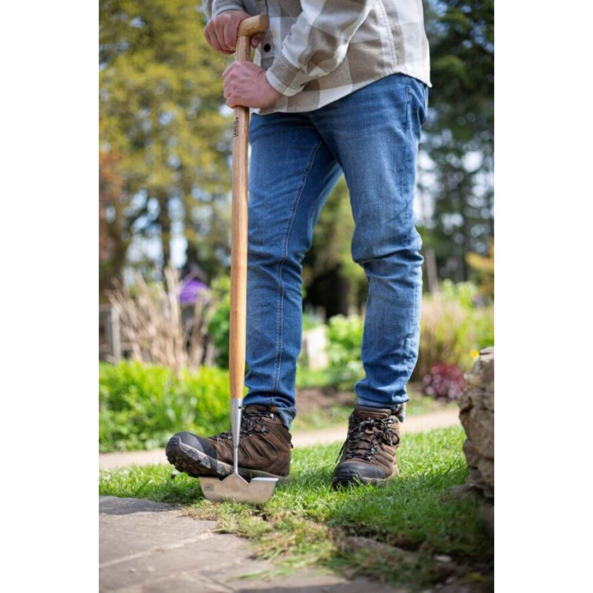 AMES 104cm Stainless Steel Lawn Edger