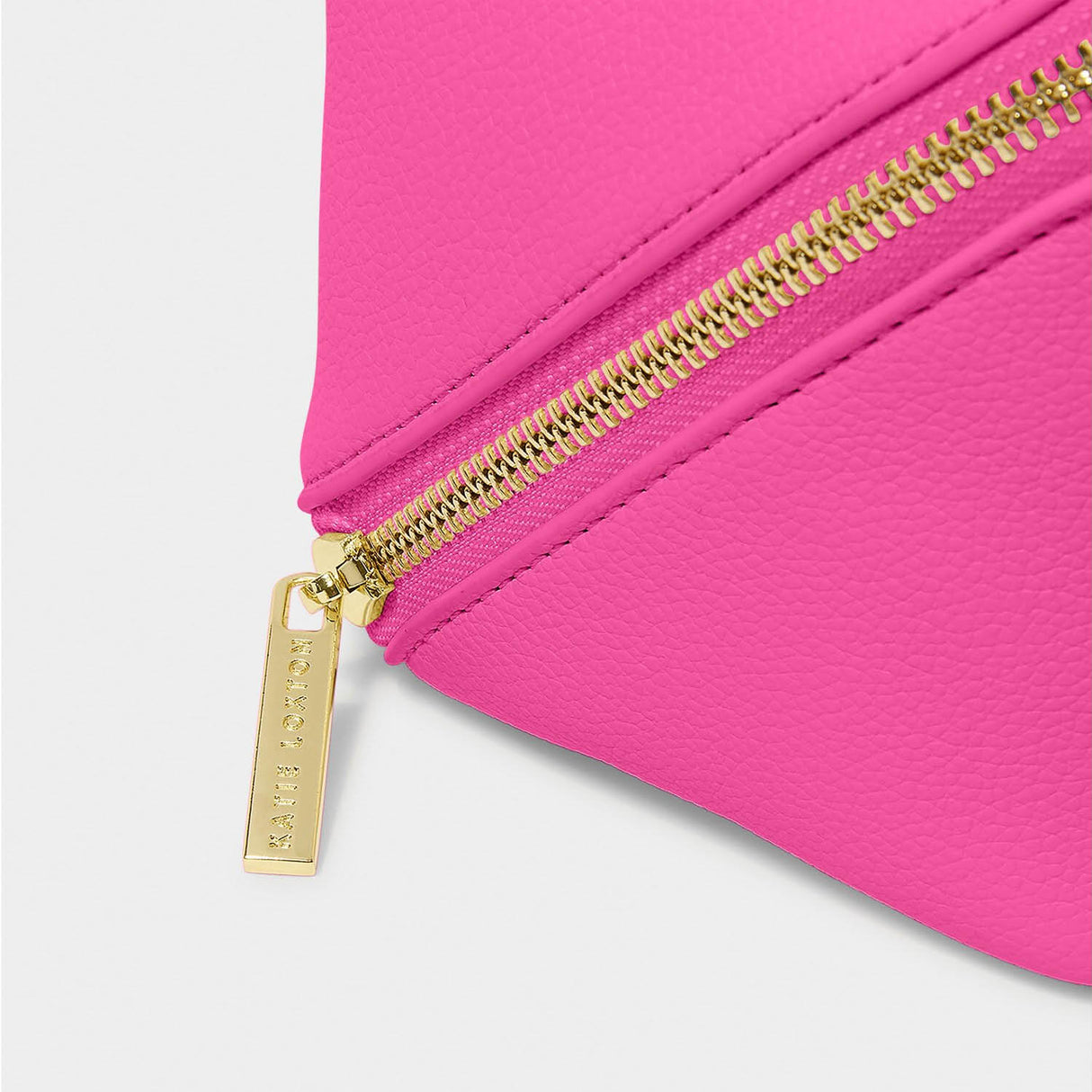 Katie Loxton Medium Magenta Make Up - Wash Bag