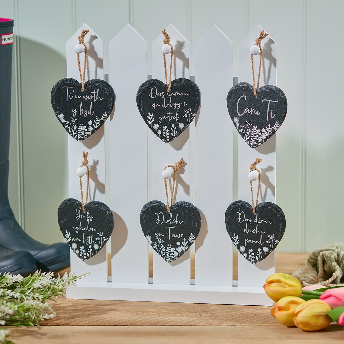 Richard Langs 10cm Welsh Heart Slate Hanging Sign (Choice of 6)