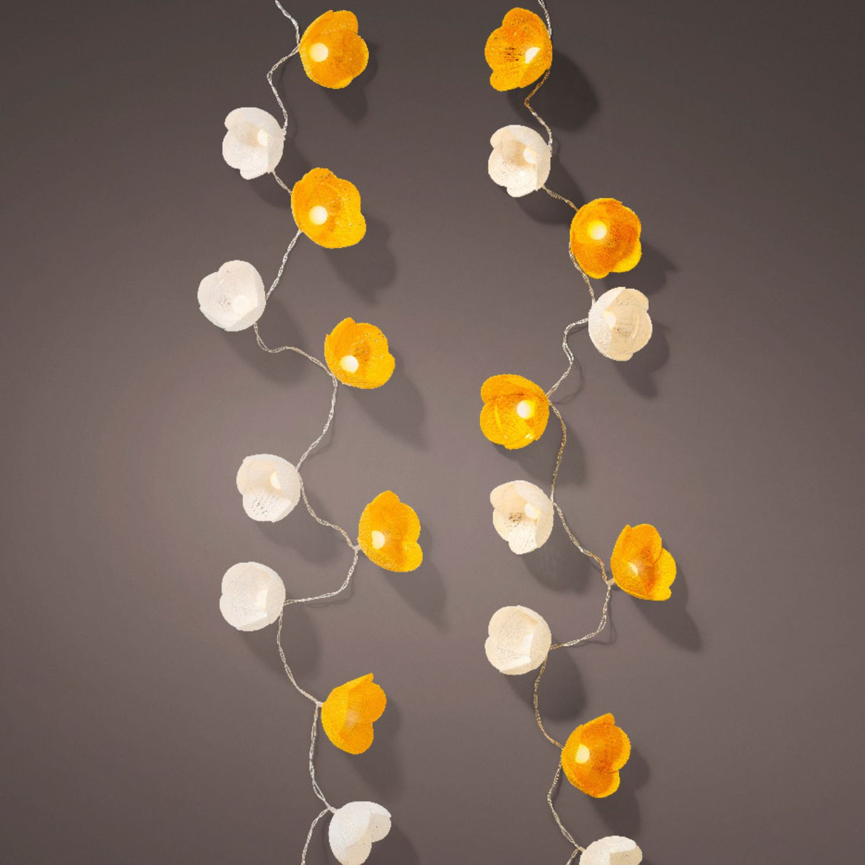 Kaemingk 140cm LED Deco String Lights Steady BO Outdoor