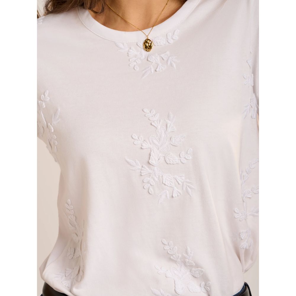 Brakeburn Agathe Embroidered T-Shirt - White