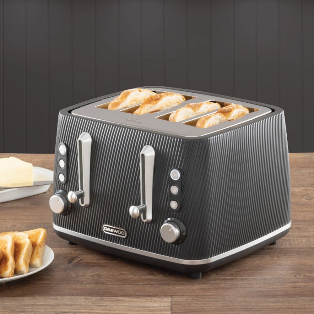 Daewoo Cascade 4 Slice Toaster - Black
