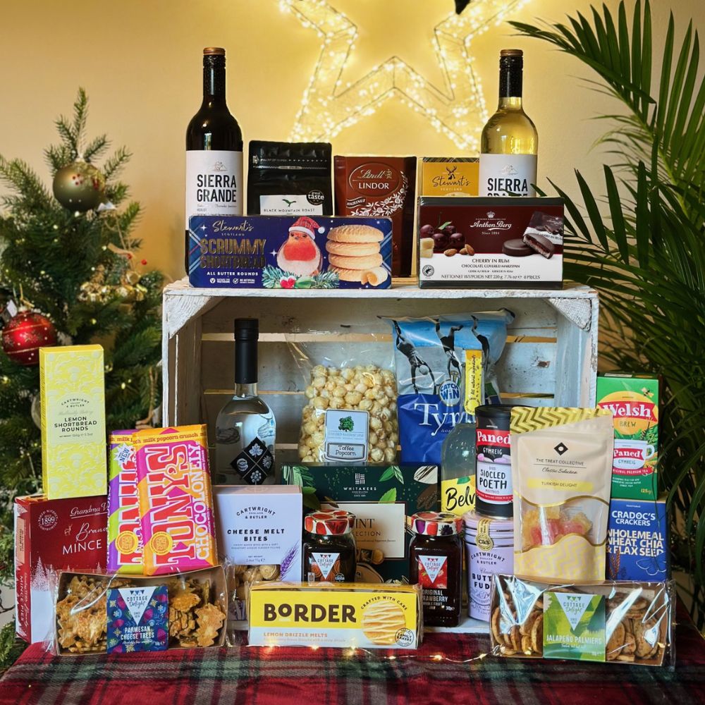 Deluxe Christmas Crate Gift Hamper