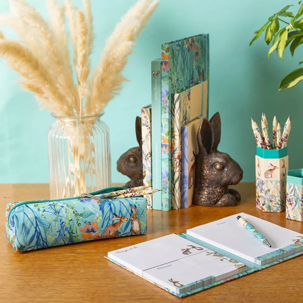 Gifted Stationery Kissing Hares Pencil Set with Case