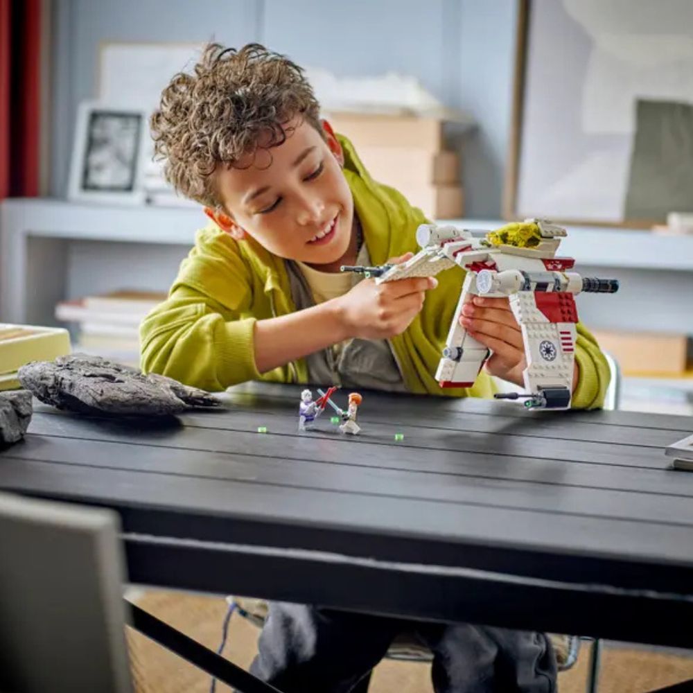 Lego Star Wars V-19 Torrent Starfighter