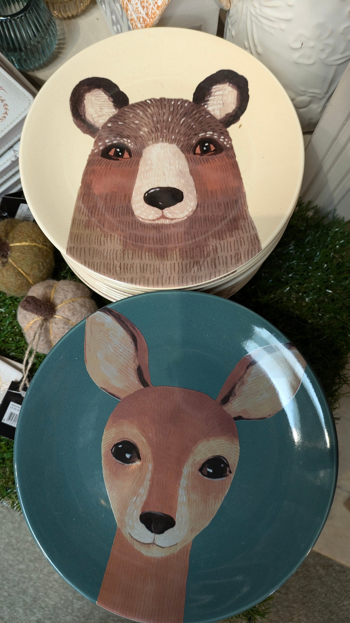 Mica Decorations 20cm Cream Wild Bear Breakfast Plate