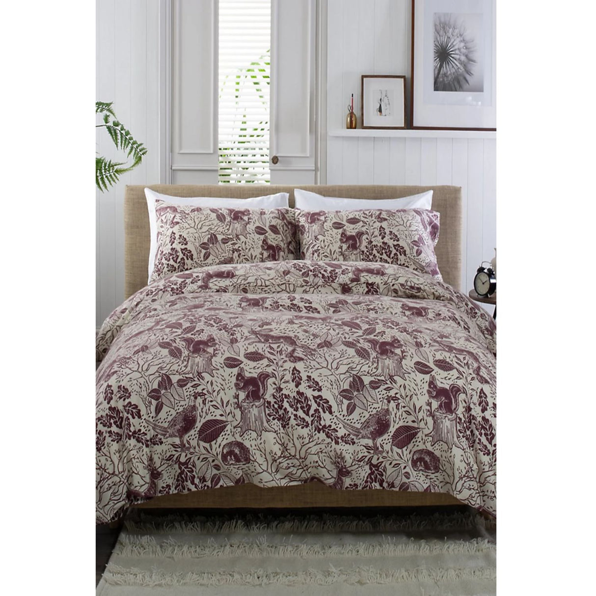 Deyongs Hidden Forest Mulberry King Duvet
