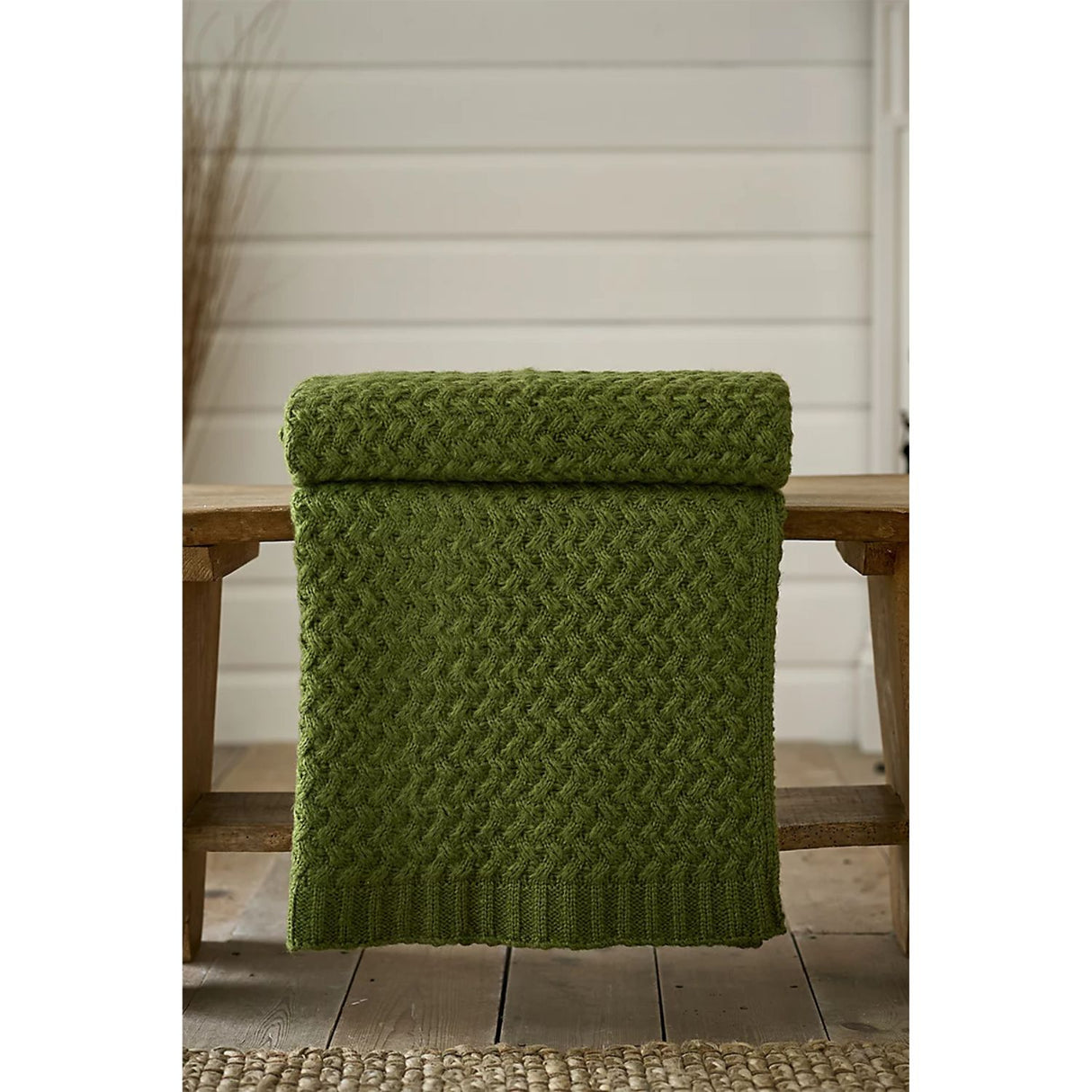The Lyndon Company 160cm Harrogate Knitted Throw - Green