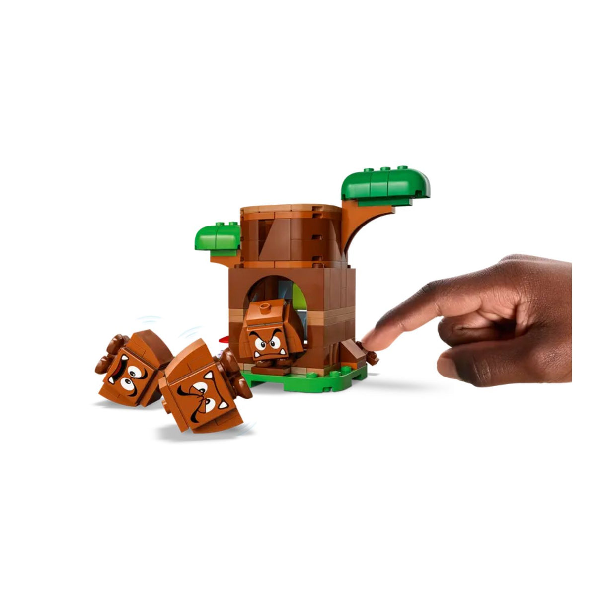 LEGO Super Mario Goombas' Playground