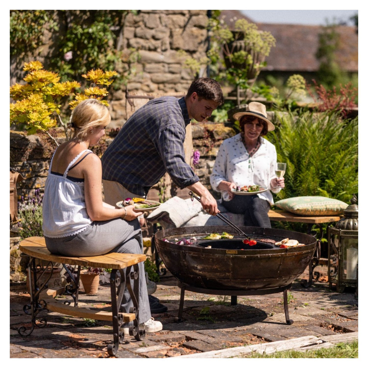 Kadai 49cm Curved Bench