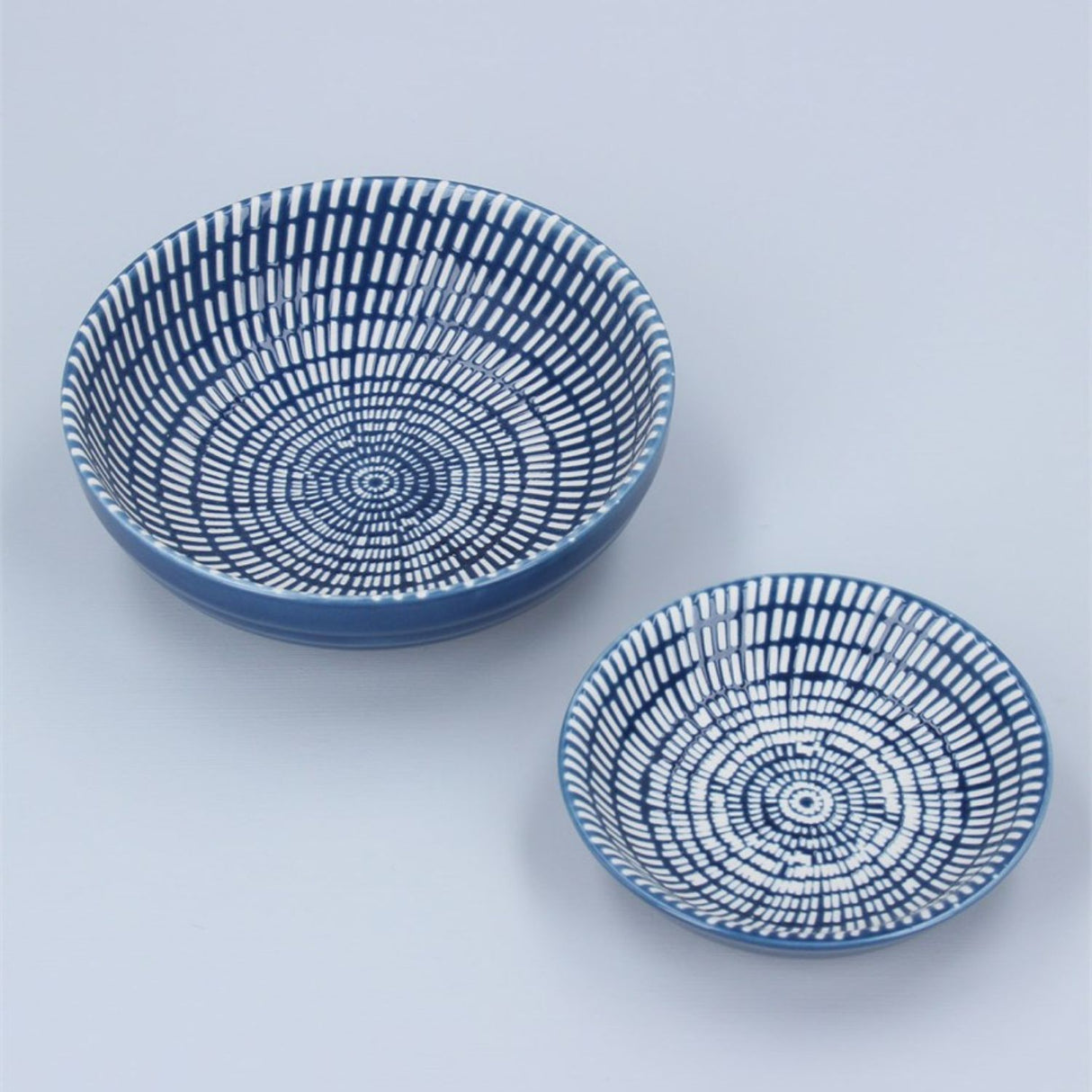 Gisela Graham Navy Porcelain Round Trinket Dish (Set of 2)