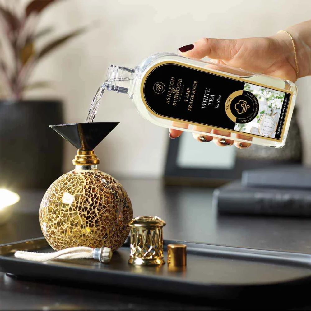 Ashleigh & Burwood 500ml White Tea Lamp Fragrance