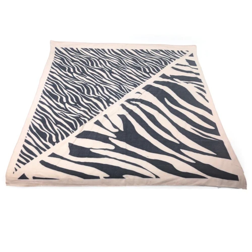 Black Ginger Erreka - Soft Square Scarf (90x90cm) - Black Animal Print