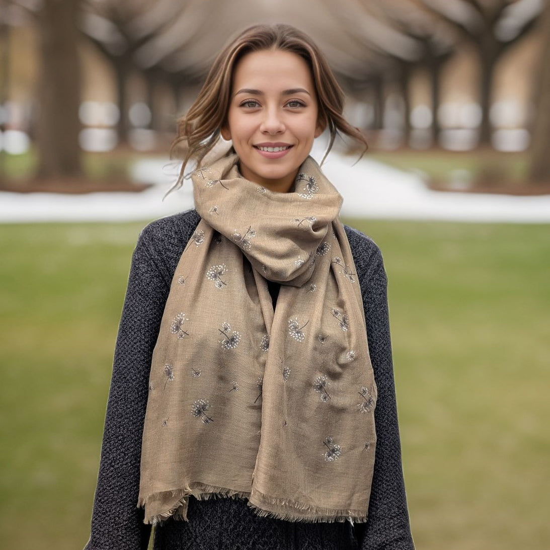 Black Ginger Kawat Dandelion Scarf - Mink