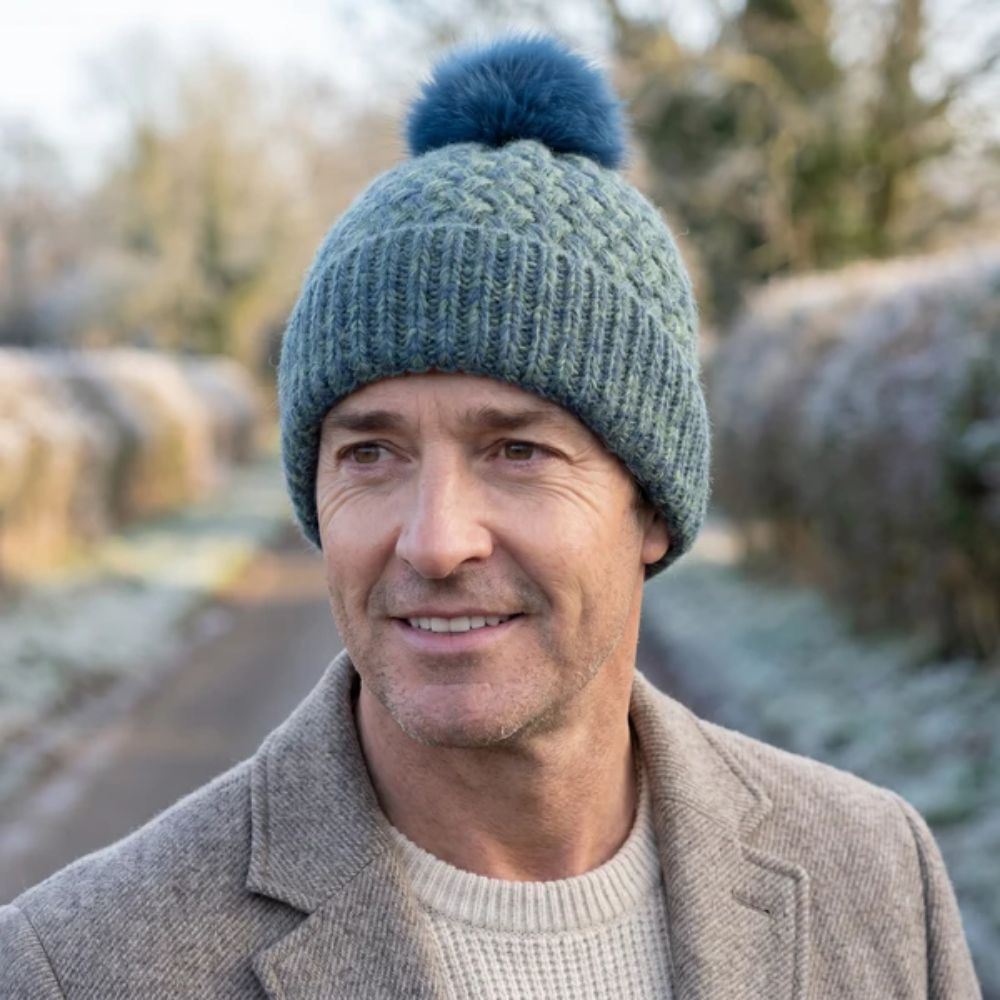 Black Ginger Weave PomPom Hat - Teal