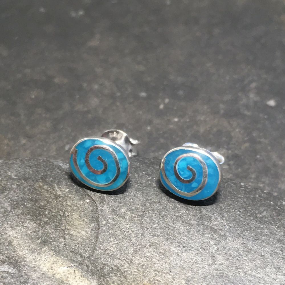 Blue Lily 7mm x 6mm Blue Oval Swirl Earrings