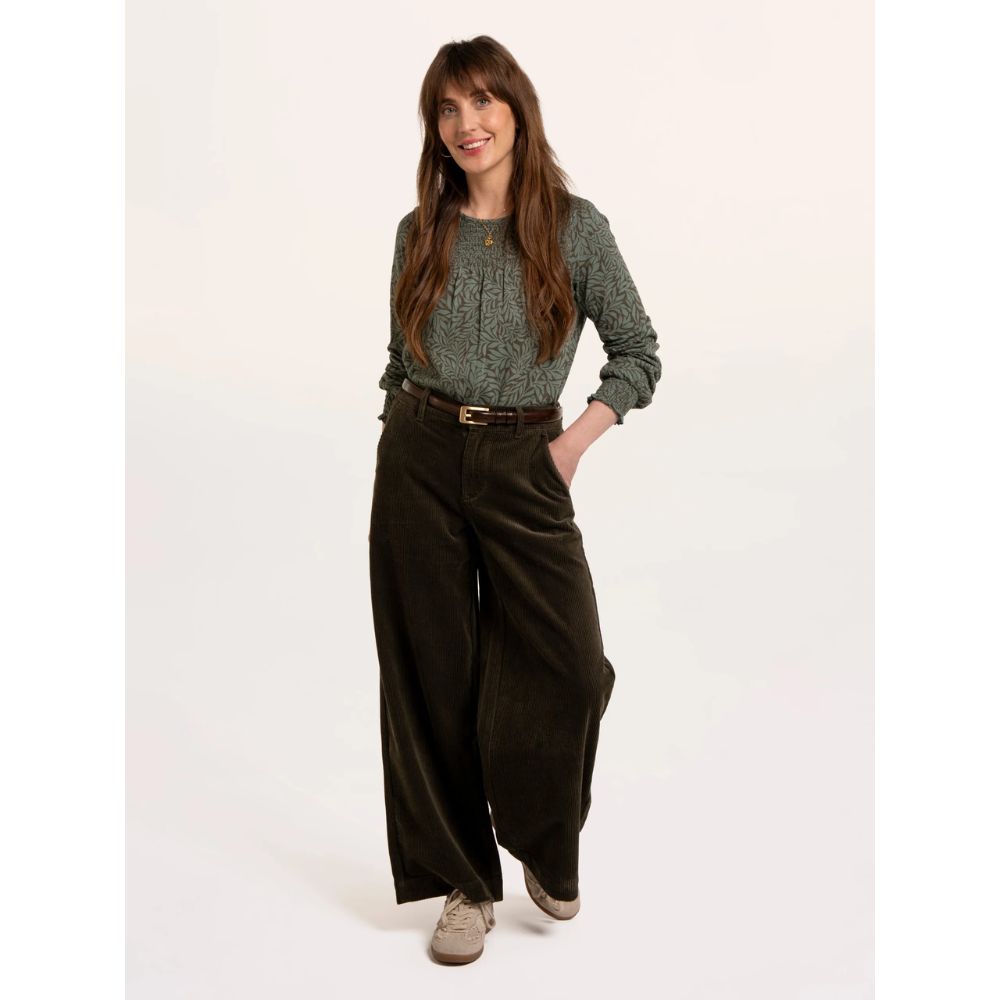 Brakeburn Brenda Smock Front Leaf Long Sleeve T-Shirt - Green