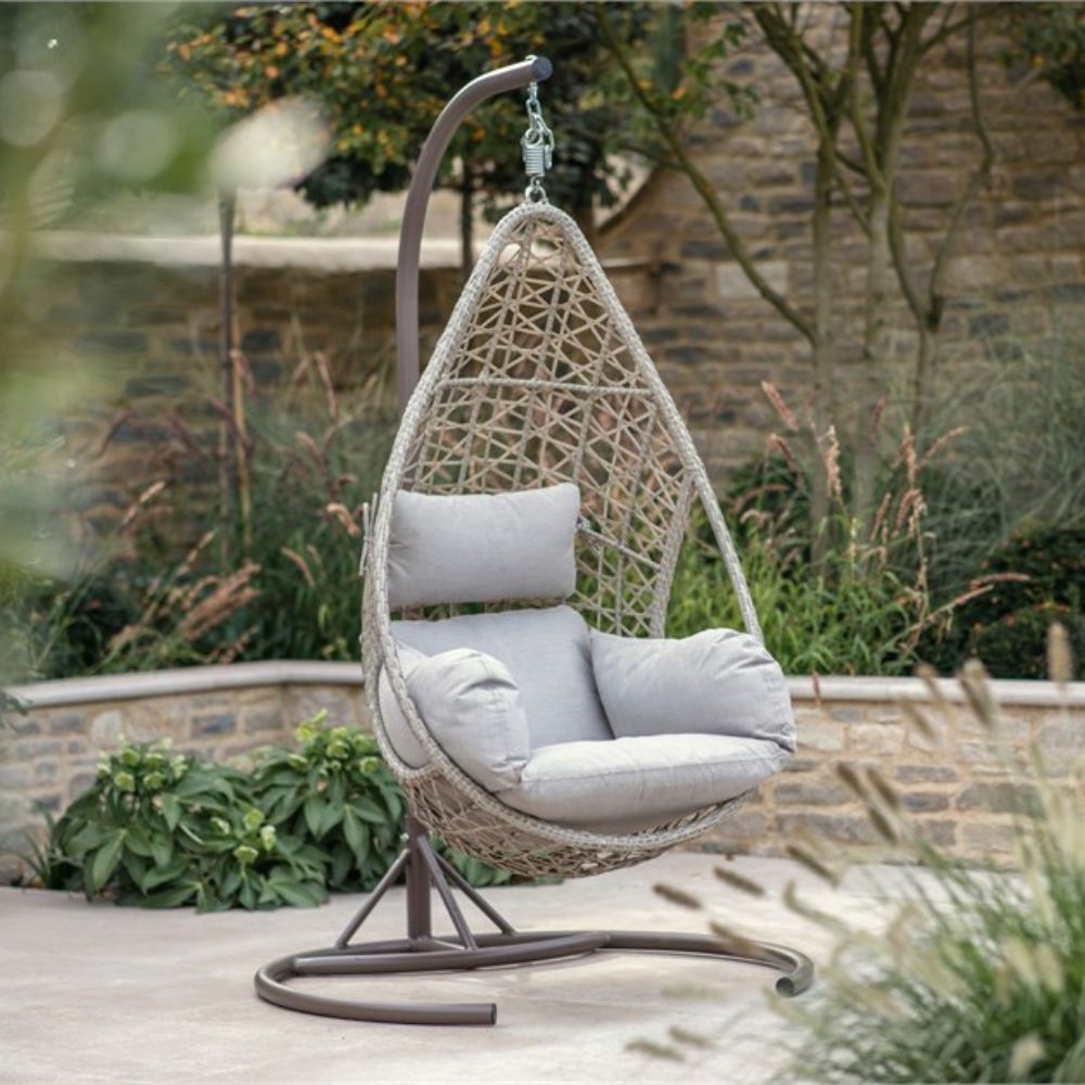 Bramblecrest Tetbury Single Cocoon Egg Chair - Nutmeg - Old Railway Line Garden Centre