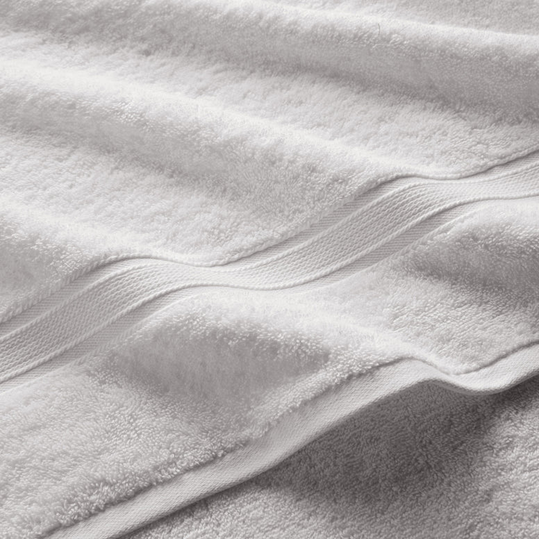 Christy Serene 125cm Bath Towel - White - Old Railway Line Garden Centre