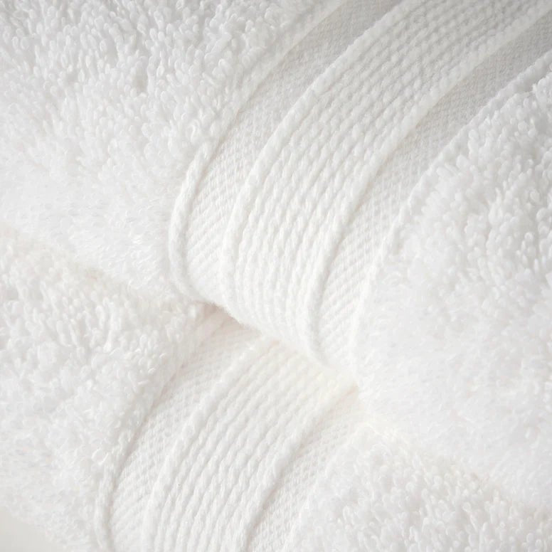 Christy Serene 150cm Bath Sheet Towel - White - Old Railway Line Garden Centre