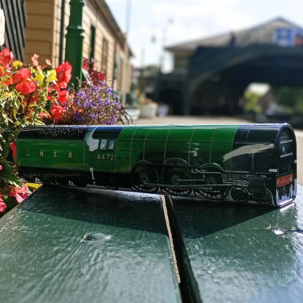 Cottage Delight 225g Flying Scotsman Train Tin with Fudge