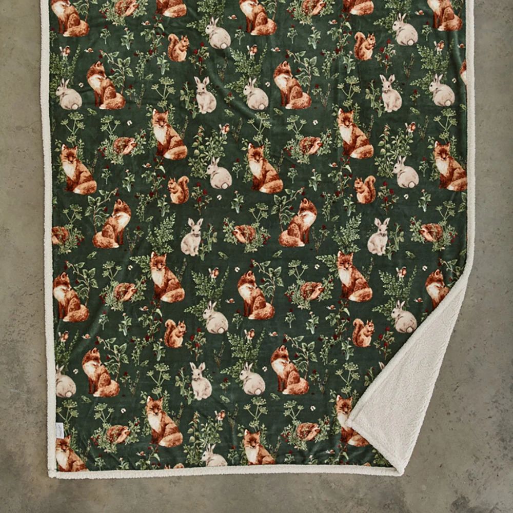 Deyongs 140cm Sage Woodland Wildlife Throw