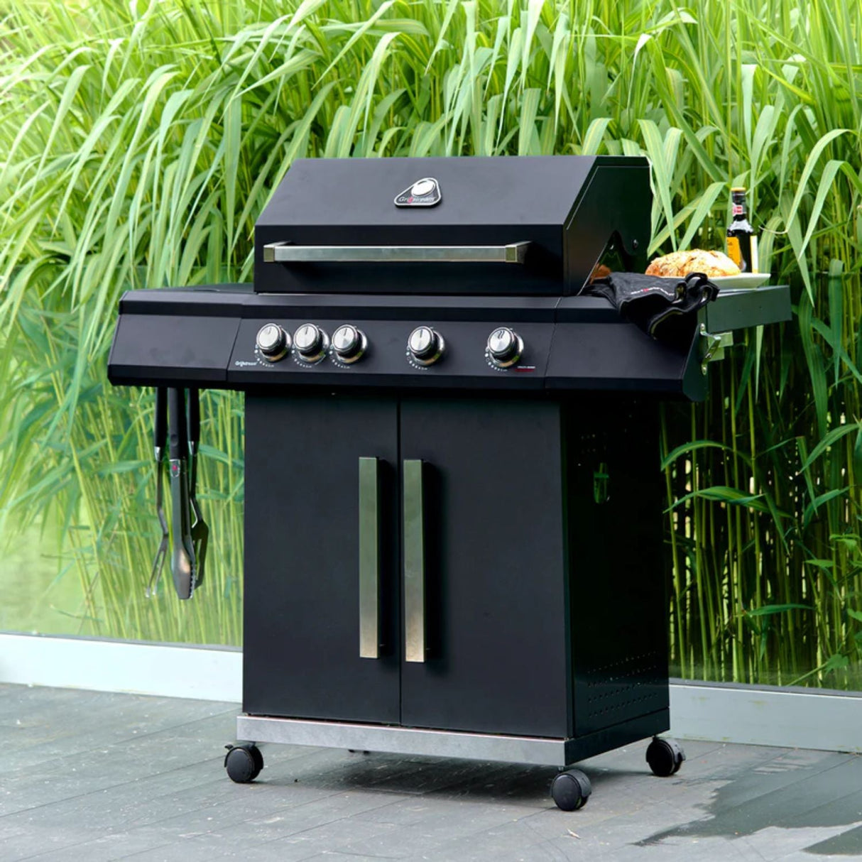 Grillstream Stealth 4 Burner Gas and Charcoal BBQ with Side Burner - Old Railway Line Garden Centre
