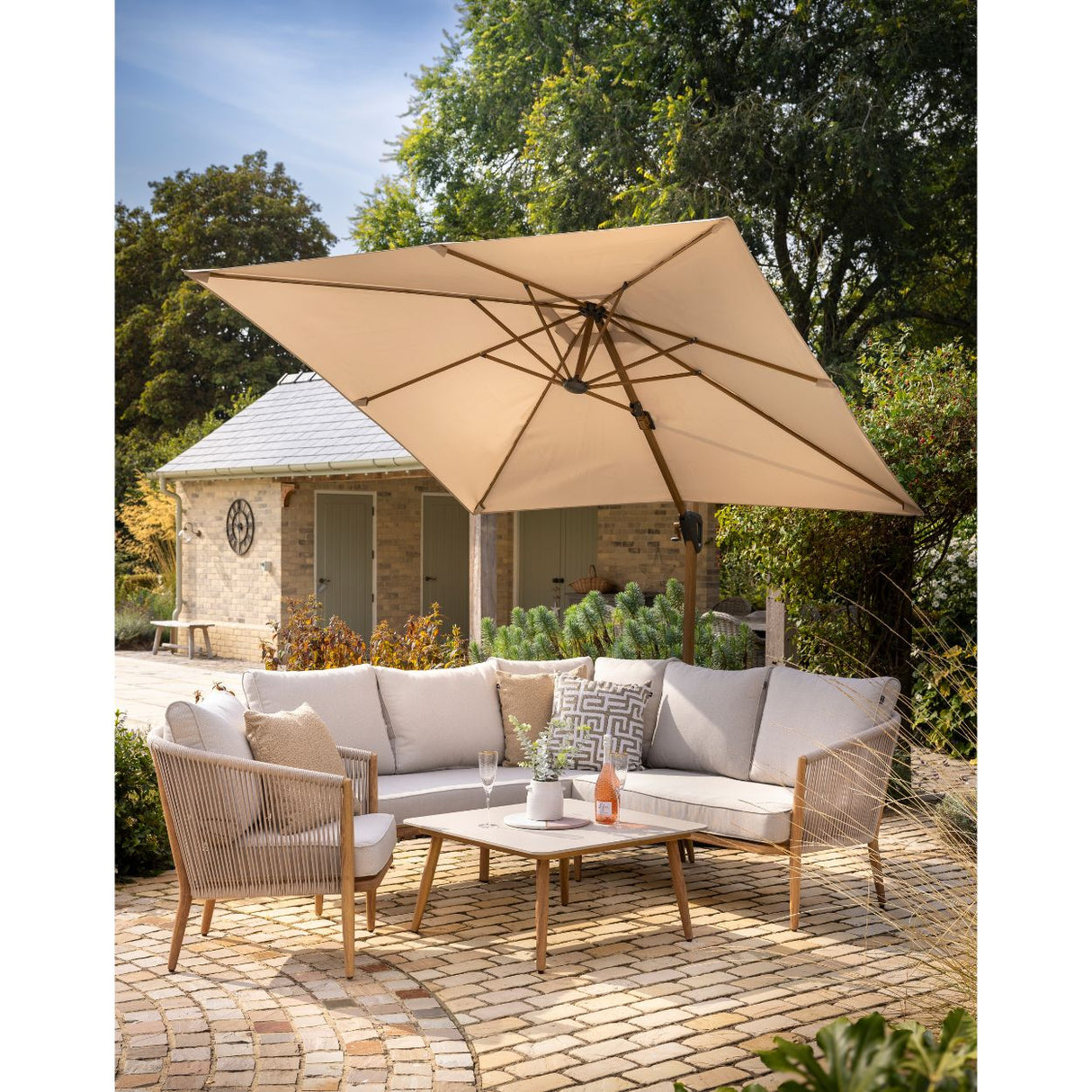 Hartman Portico 6 Seater Square Corner Casual Furniture Set