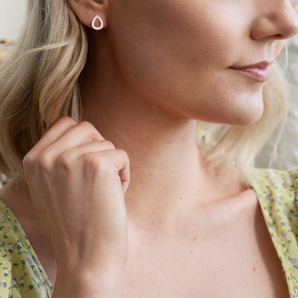 Hot Diamonds 10mm Amulet Teardrop Earrings -Silver