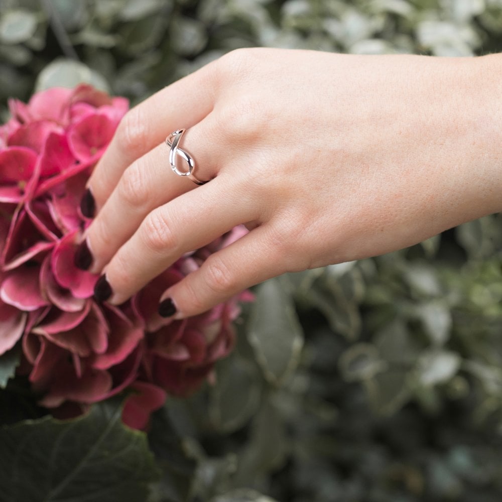 Hot Diamonds Infinity Ring - Silver - Size O