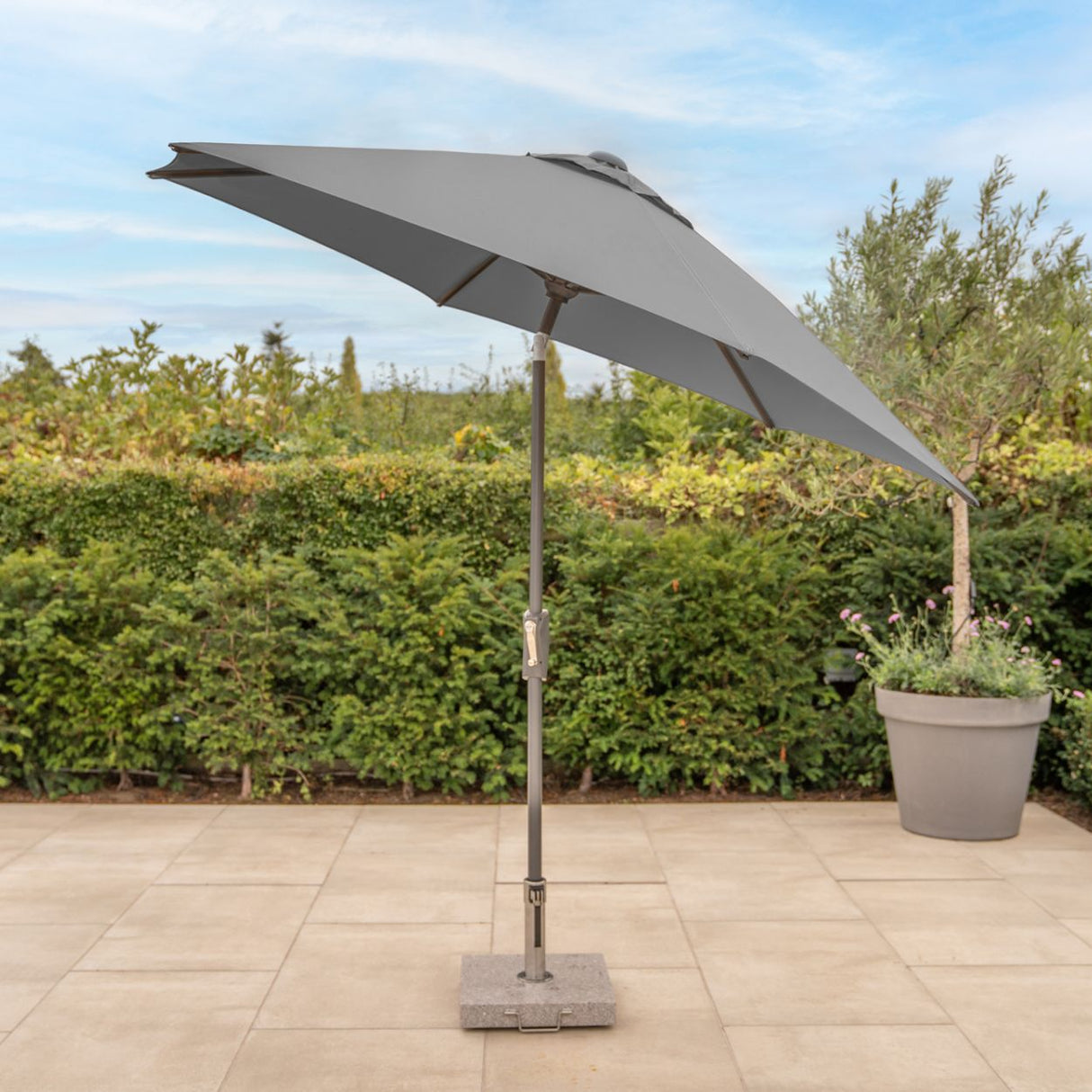 Kettler 3.0m Wind-Up Auto Tilt Parasol with Night Cover- Slate