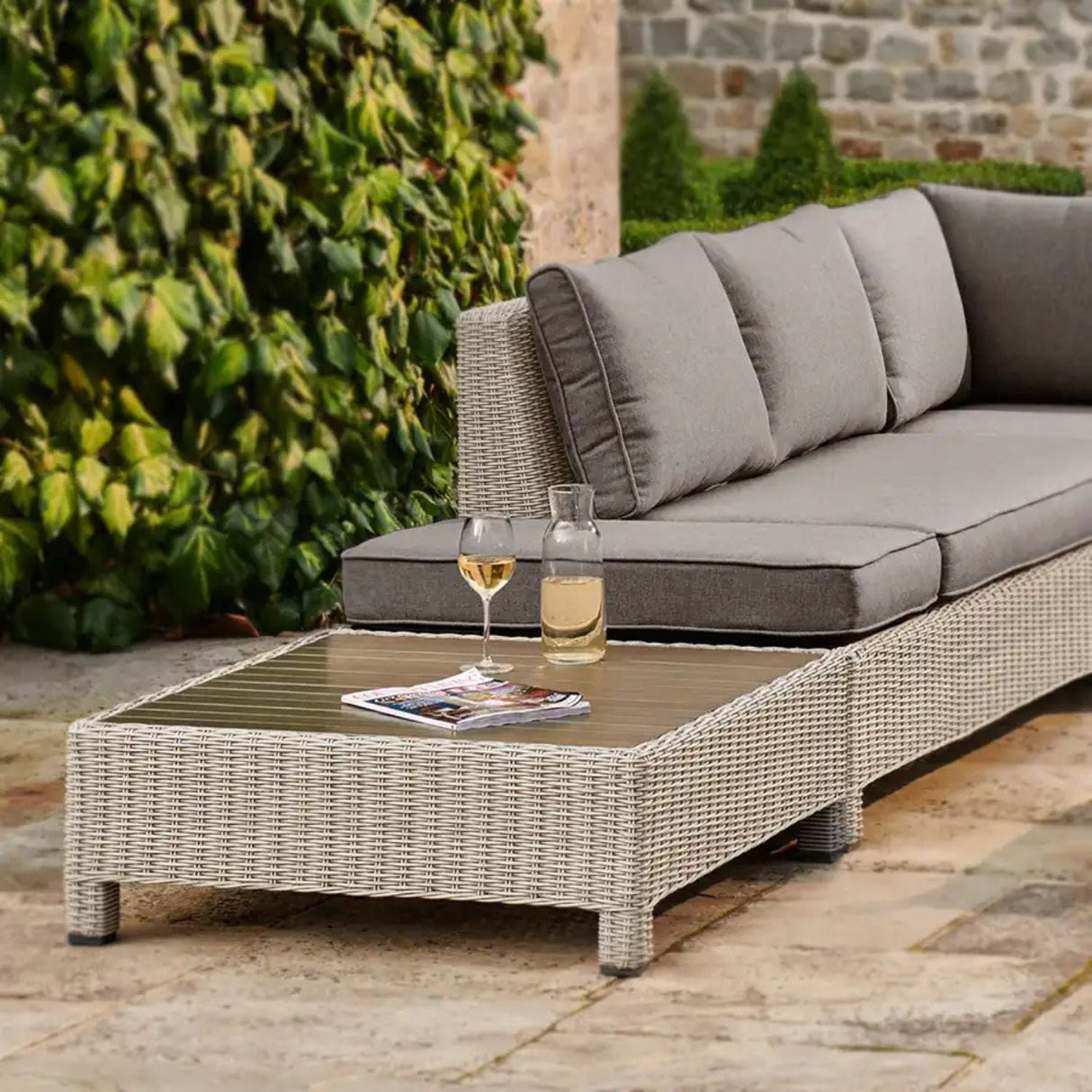 Kettler Palma Signature Low Lounge Garden Furniture Set in Whitewash - Old Railway Line Garden Centre