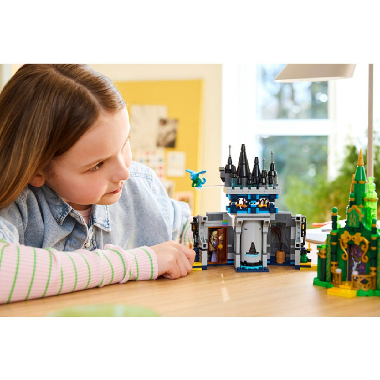 LEGO Emerald City & Kiamo Ko Castle Set 75689