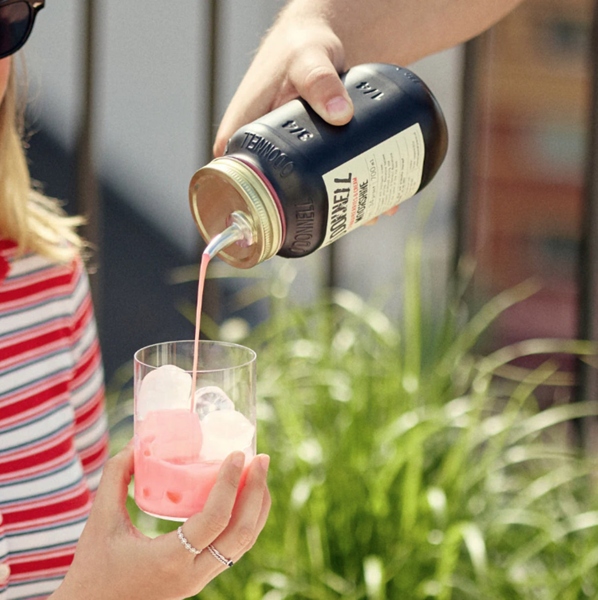 O'Donnell Moonshine Pouring Lid