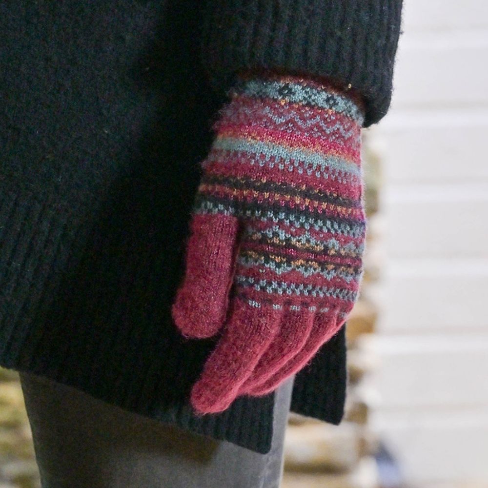 POM Finola Burgundy Fair Isle Knit Gloves