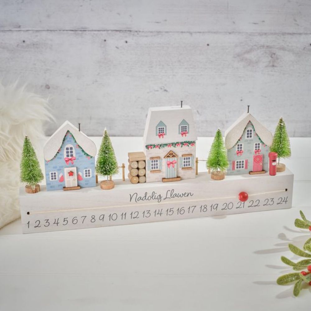 Richard Langs 40cm Welsh Holly Cottage Scene Wooden Advent Calendar