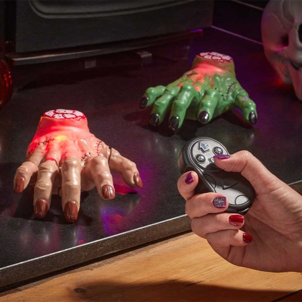 Smart Garden Moving Remote Control Horror Hand