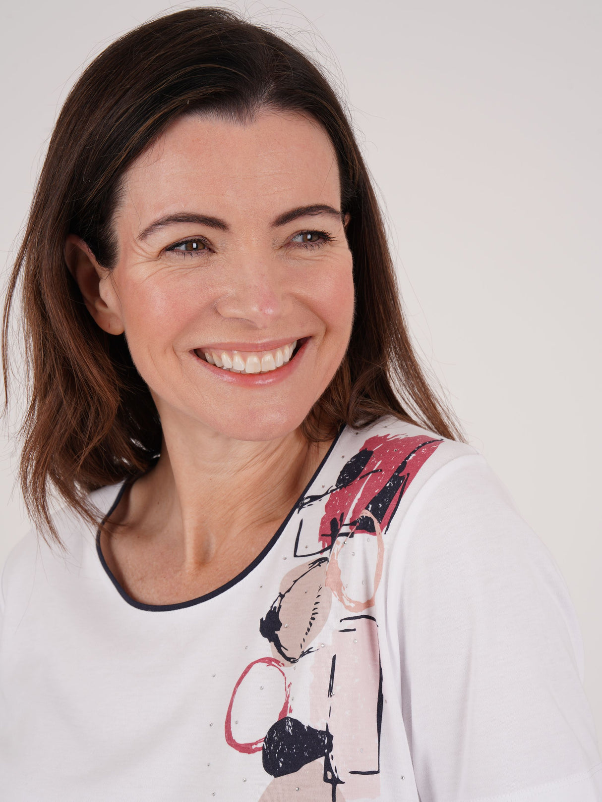 TIGI 18/20 White Mod Eco Placement Print Top - T25-35B