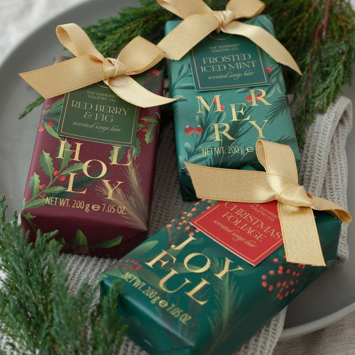 The Somerset Toiletry Co 200g Festive Foliage Soap Bar - (Choice of 3)