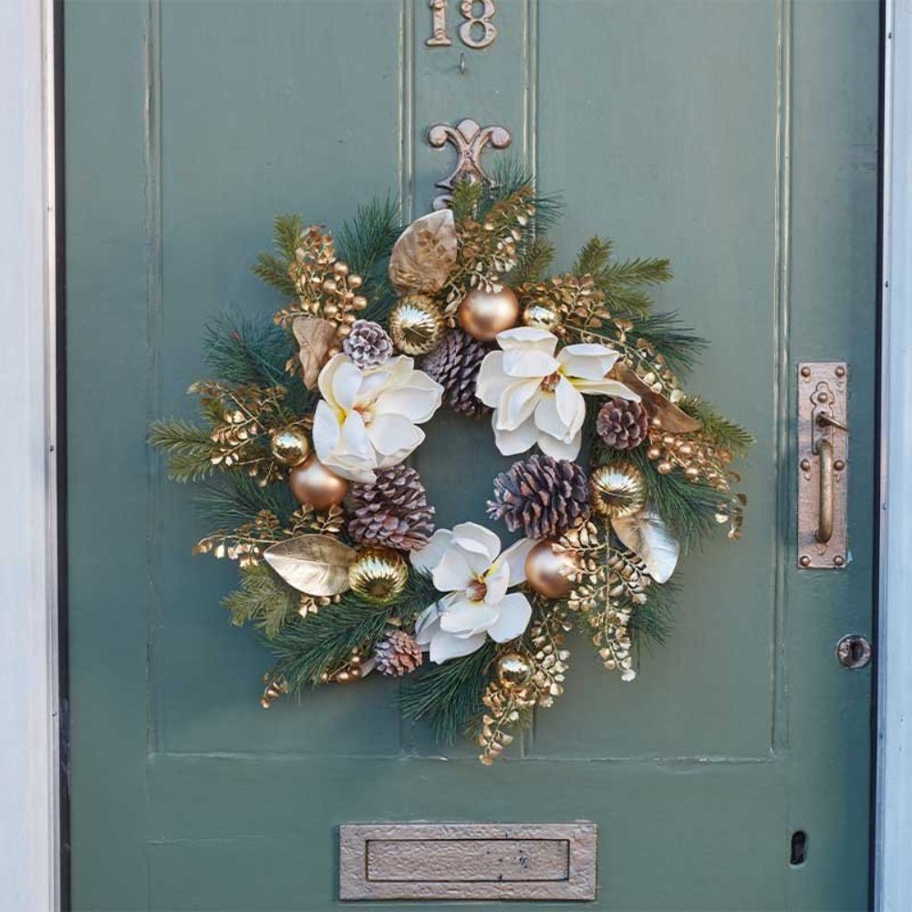 Three Kings 60cm Champagne Magnolia Wreath